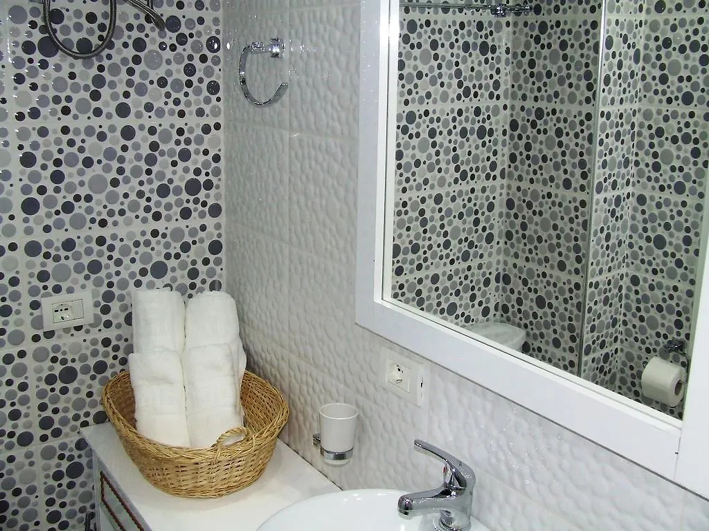 Apartments Flower Residence Sarandë 0*,