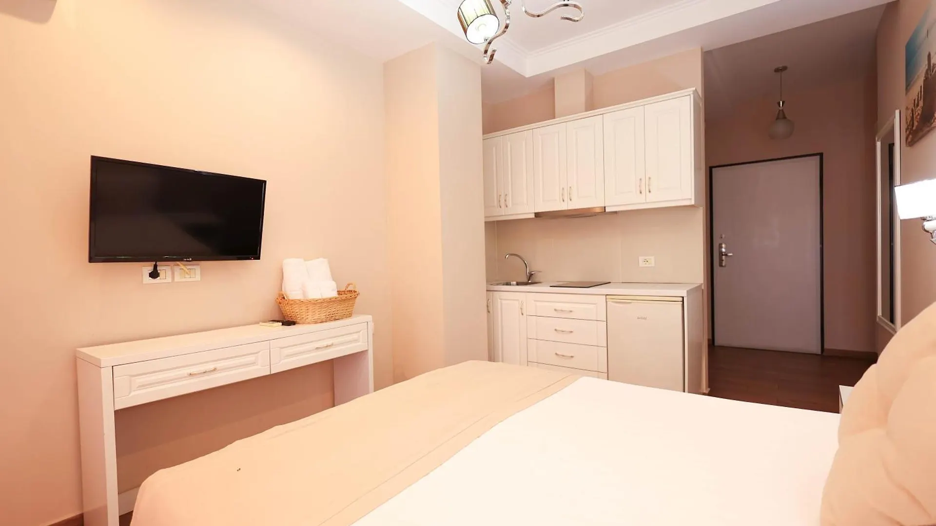 Apartments Flower Residence Sarande Albania