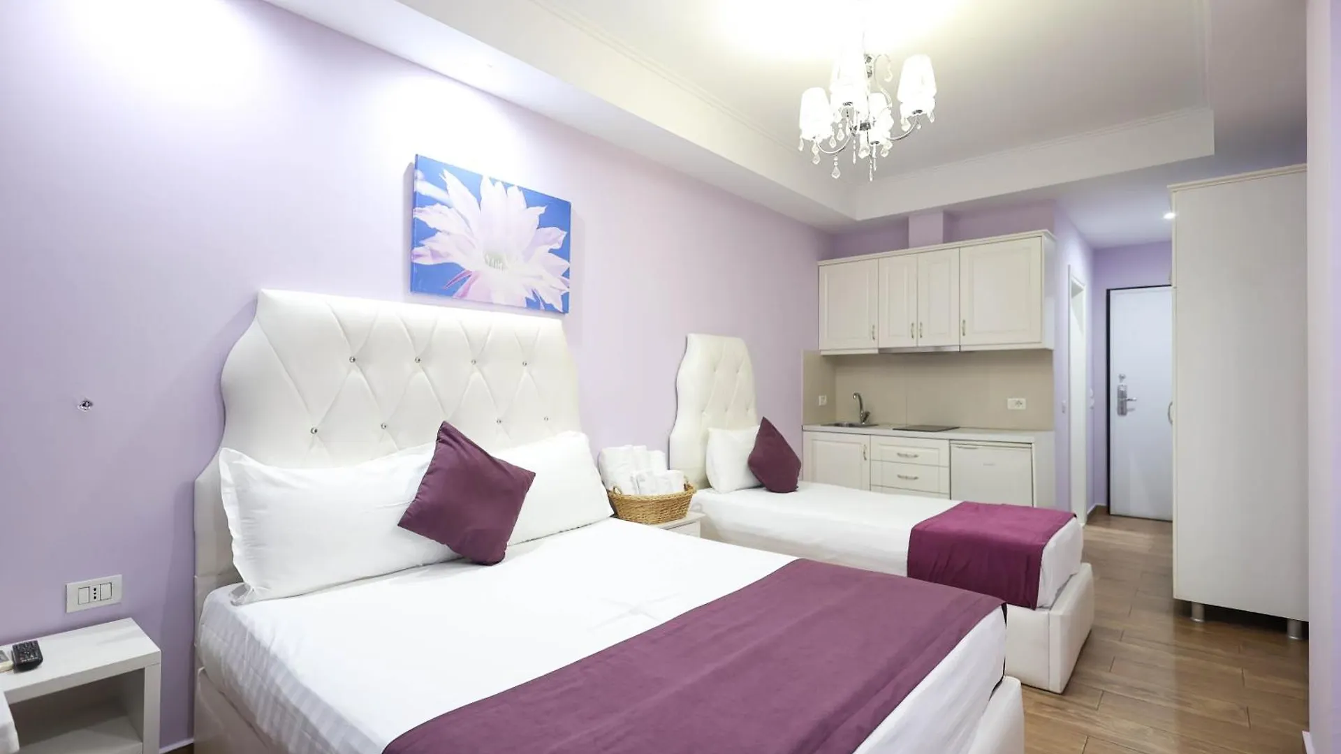 Apartments Flower Residence Sarande