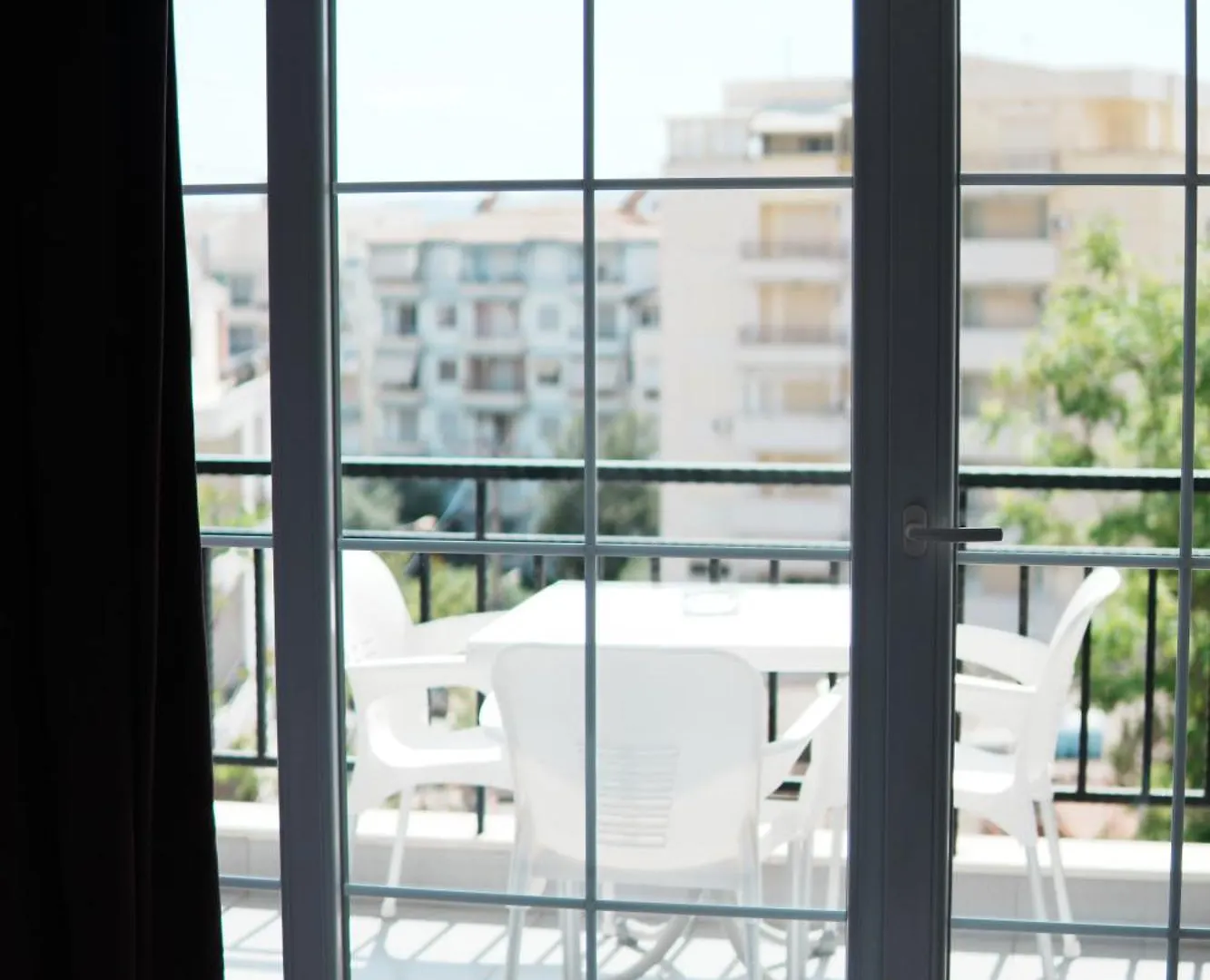 Apartments Flower Residence Sarande