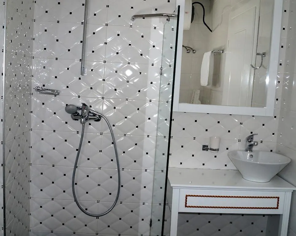 Apartments Flower Residence Sarande 0*,